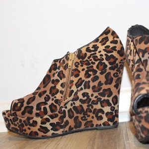 Leopard Dollhouse Wedges